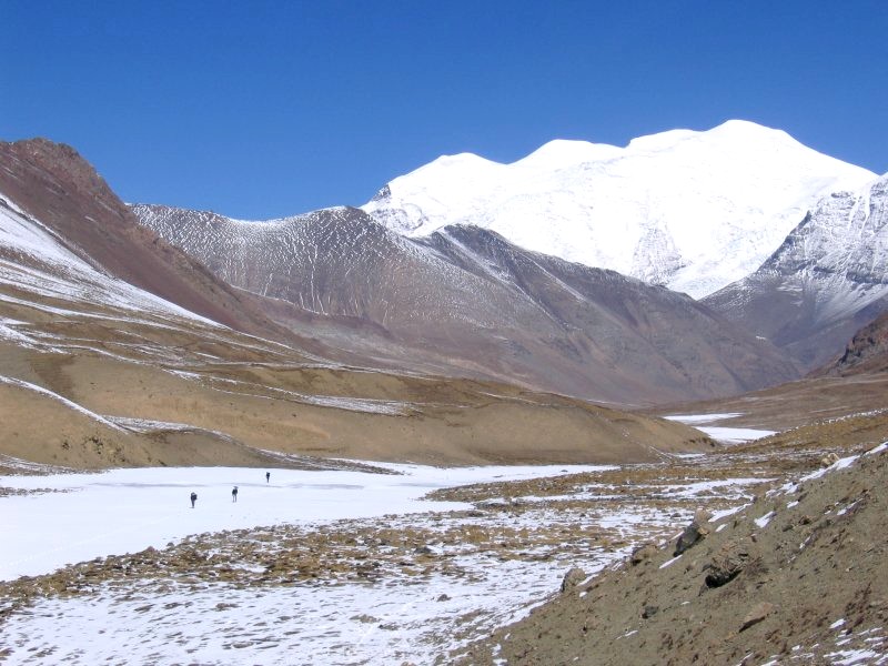 wandern in tibet 004 wandern durch die abgeschiedenheit und karge natur.jpg	