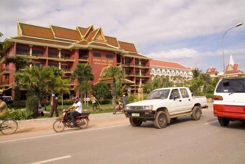 	Kambodscha: Im bettelarmen Kambodscha sind jedoch bei Angkor Wat die teuersten Hotels	