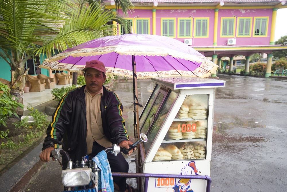 Sumatra Indonesien Hello Mister 014